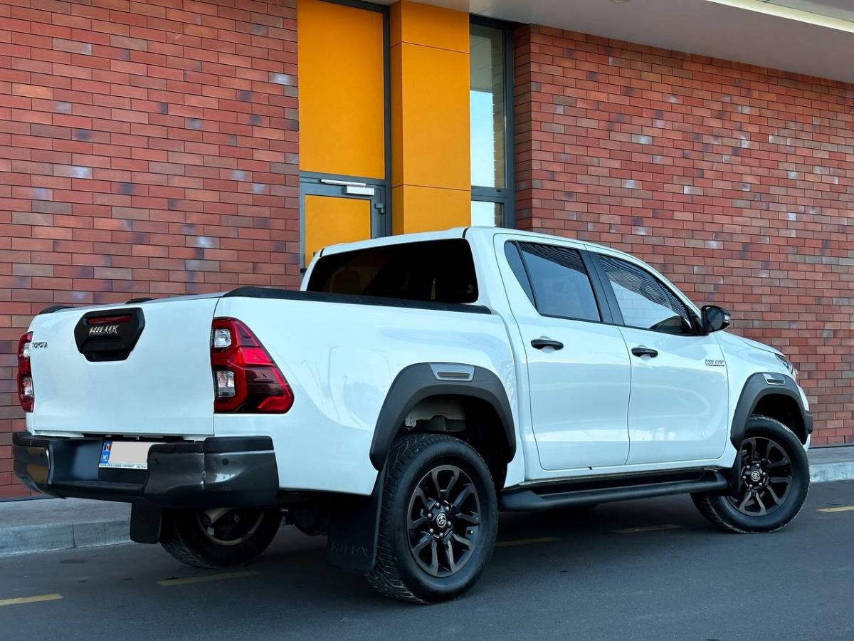 Toyota Hilux 4x4 