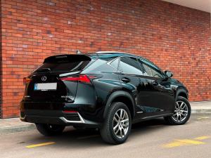 Lexus NX300h