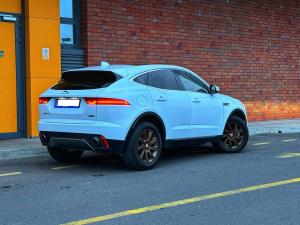 Jaguar E - Pace