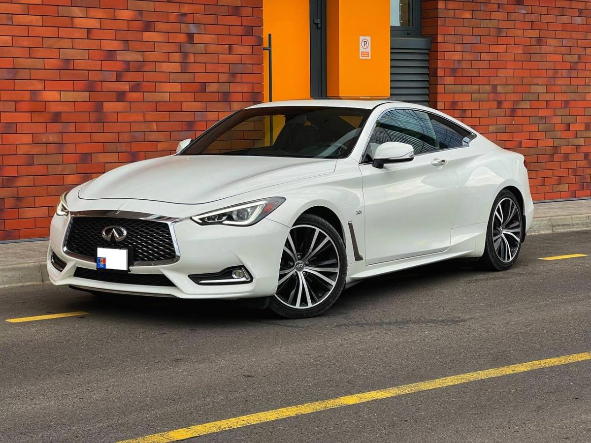 Infiniti Q60