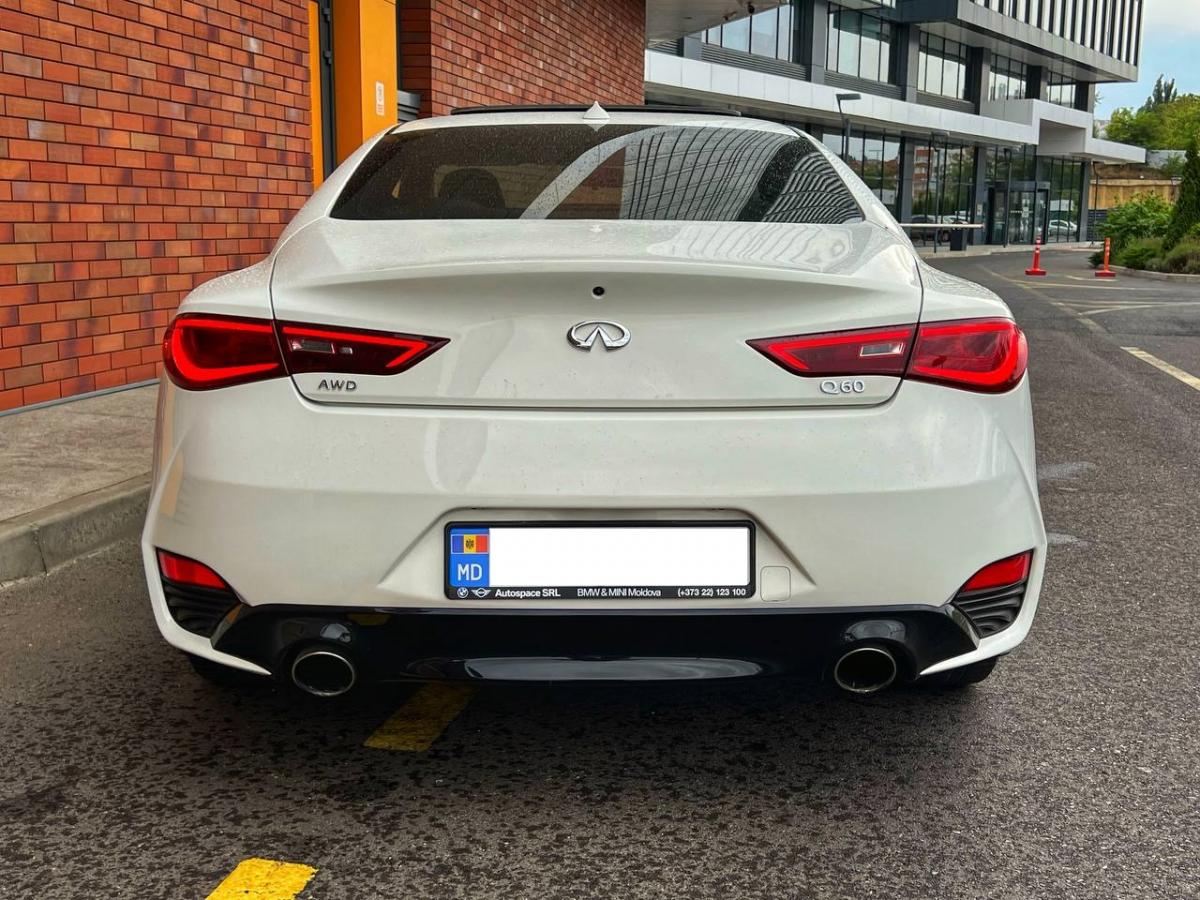 Infiniti Q60