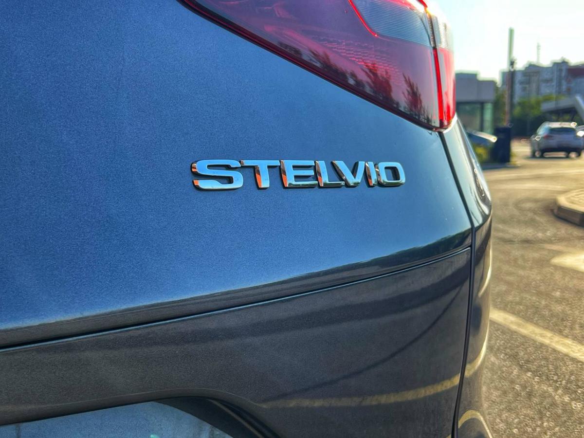 Alfa Romeo Stelvio