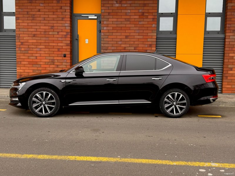 Skoda Superb 2025