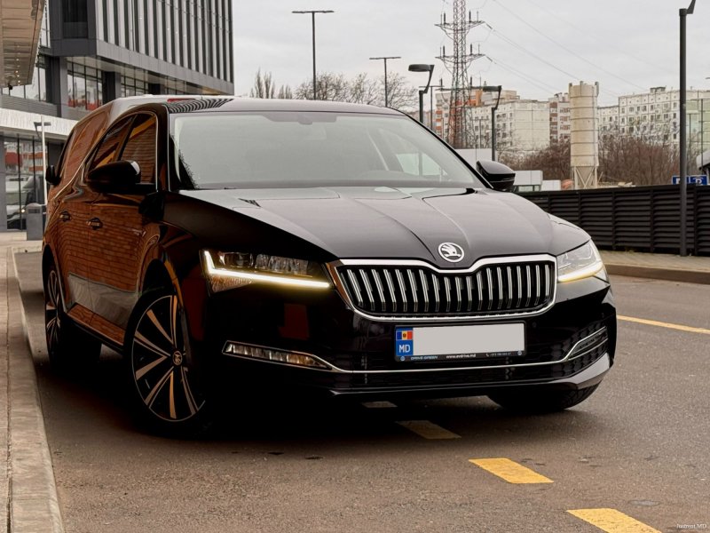 Skoda Superb 2025