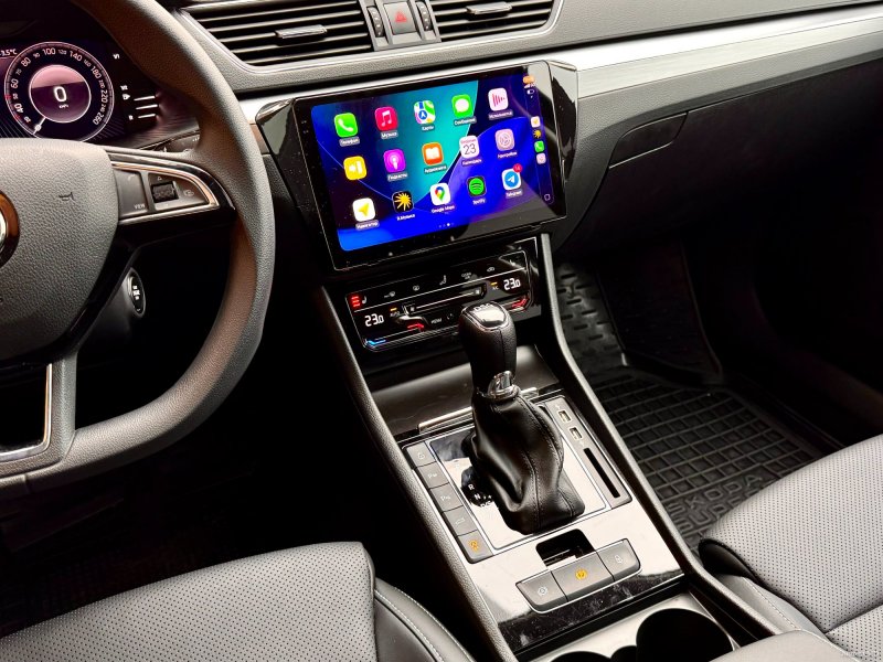 Skoda Superb 2025