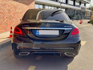 Mercedes-Benz C220d (W205)
