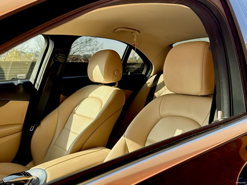 Mercedes-Benz C220d (W205)