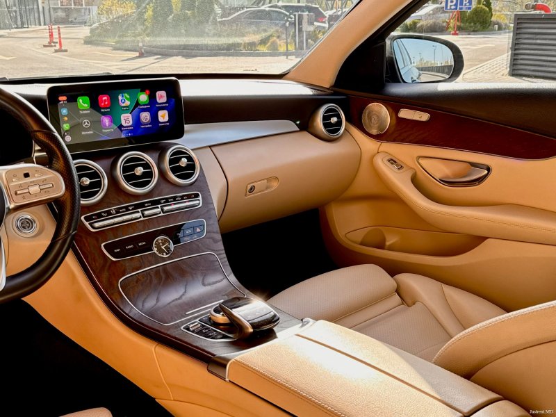 Mercedes-Benz C220d (W205)
