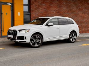 Audi Q7 (7-seats)