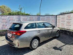 Toyota Auris 2016