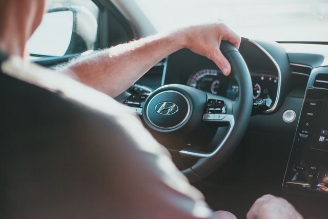 Car rental in Chisinau for young drivers: Minimum age and additional fees