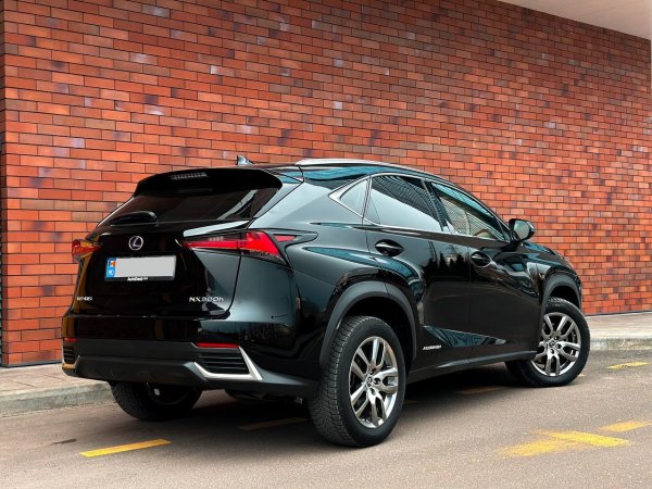 Lexus