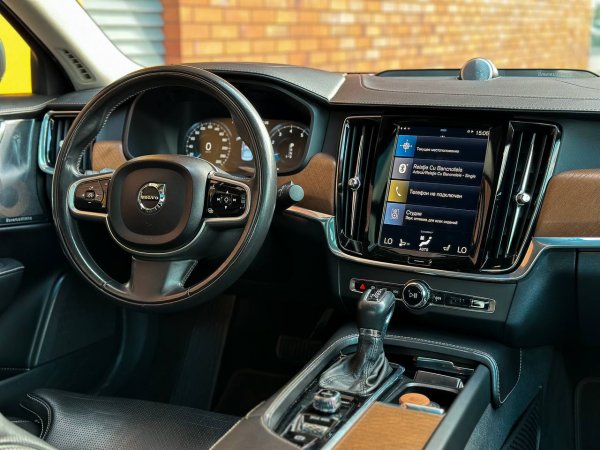 Volvo