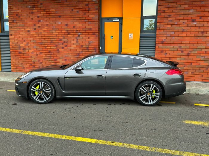 Porsche